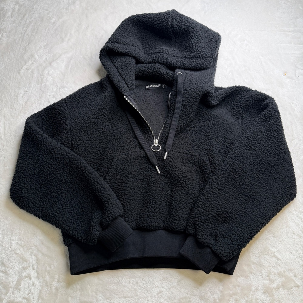 BLANKNYC Hoodie Women S Black Faux Fur Sherpa Quarter Zip Cropped cozy fall
